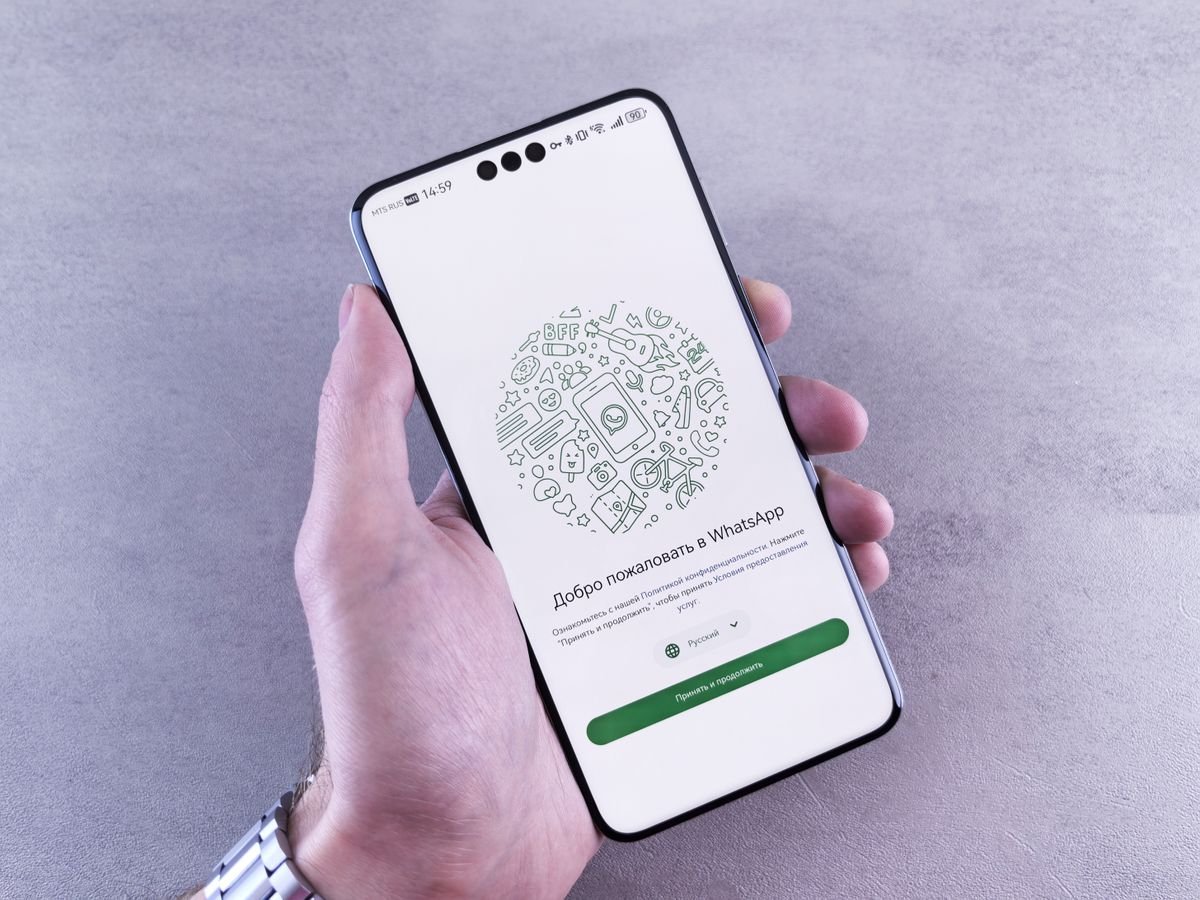 Pacientes Idosos e WhatsApp: Como a IA Torna o Atendimento Acessível para Todas as Idades